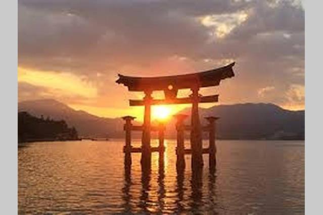 Full House Miyajima Hotel Hatsukaichi Exterior photo